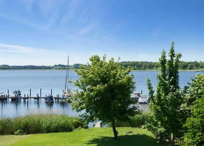 2-raumapp Kormoran Souterrain, Mit Wiesenterrasse Ohne Seeblick アパート